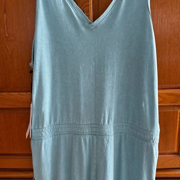 Calvin Klein Light Blue Shorts-All, NWT, Double V-Neck, Elastic Waist, size XL. - Picture 4 of 8